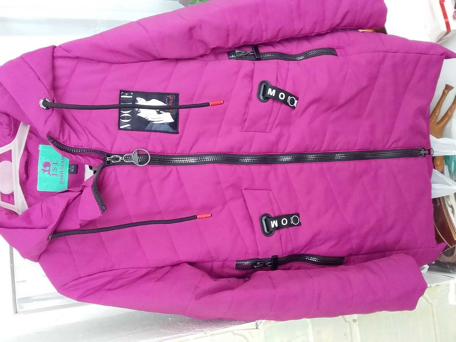 Осіння курточка для дівчинки