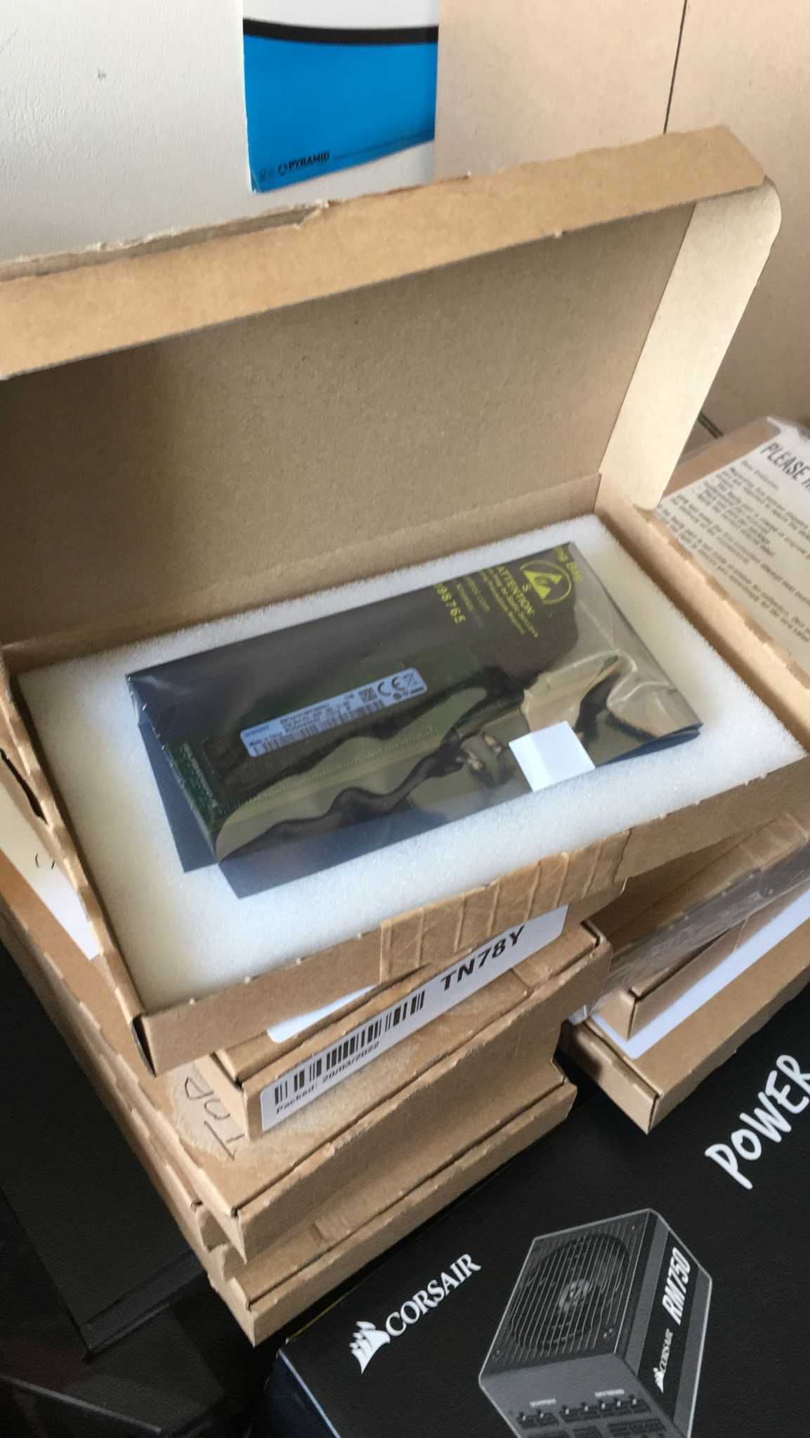Pamiec RAM 32GB DDR4 2666 - NOWA!