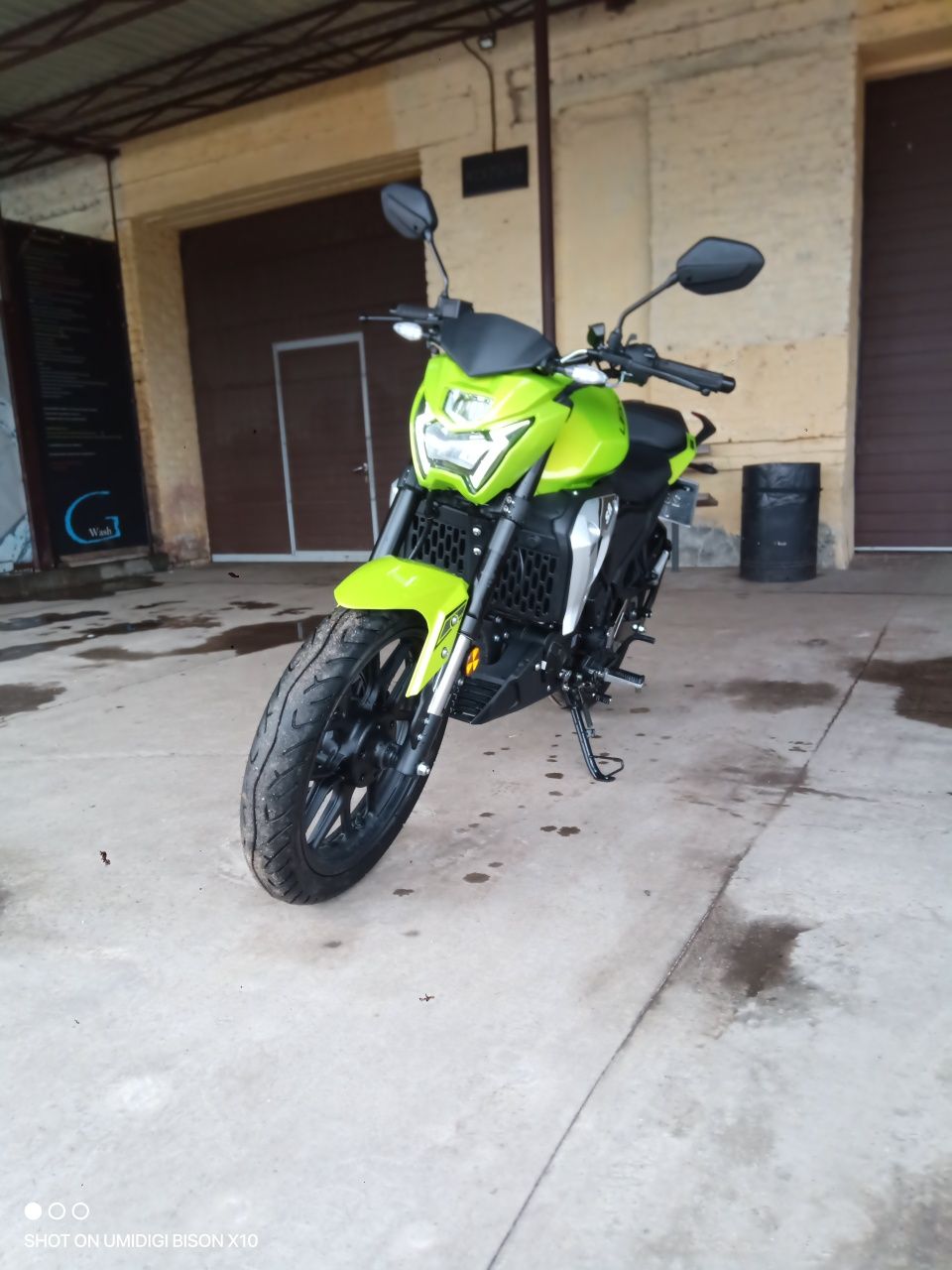 Продам Lifan SR220