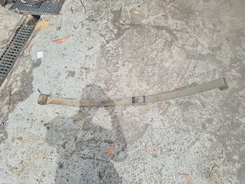 Mola de suspensão trás esquerda VOLKSWAGEN Caddy III (2K, 2C)