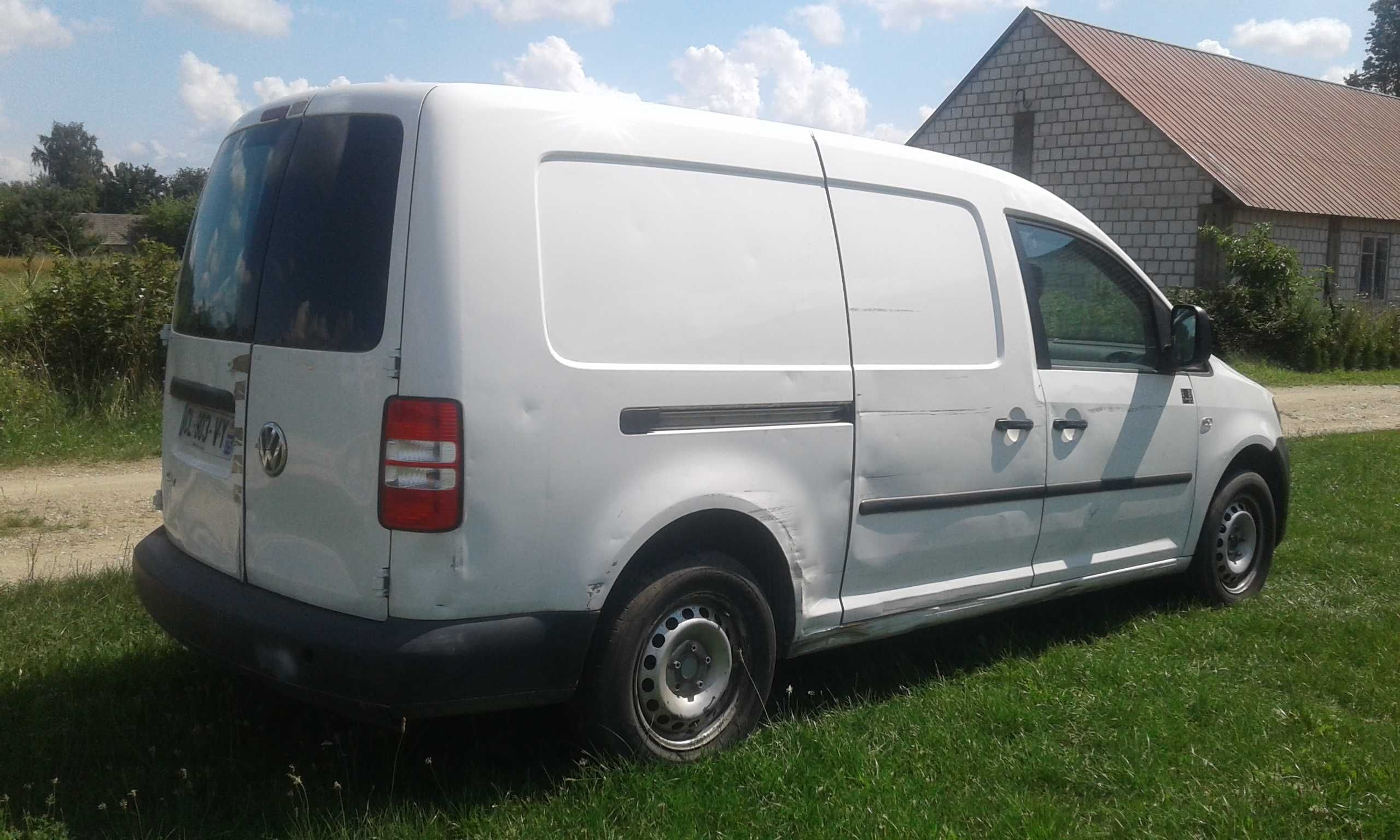 Volkswagen Caddy 1,6 105KM