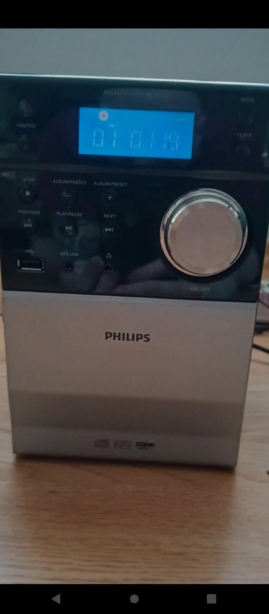 Wieża Philips.  CD/USB/AUX/Radio. MP3.