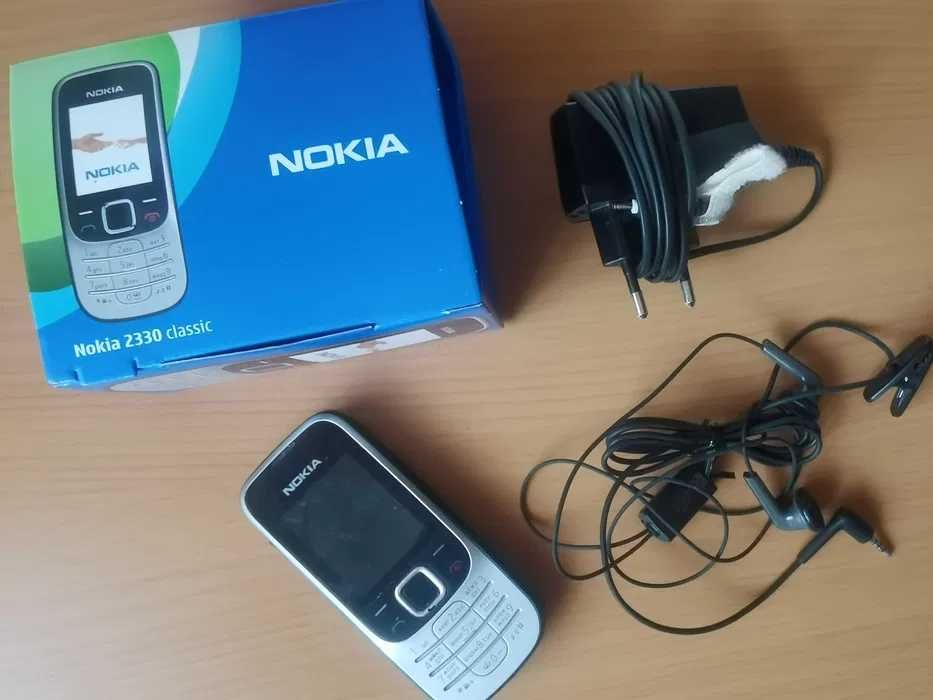 Телефон Nokia 2330