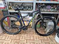 Продам велосипед SPELLI SX5200 алюминиевая рама 17". Колёса 29".