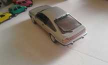 Opel MONZA w skali 1:43 stan BDB
