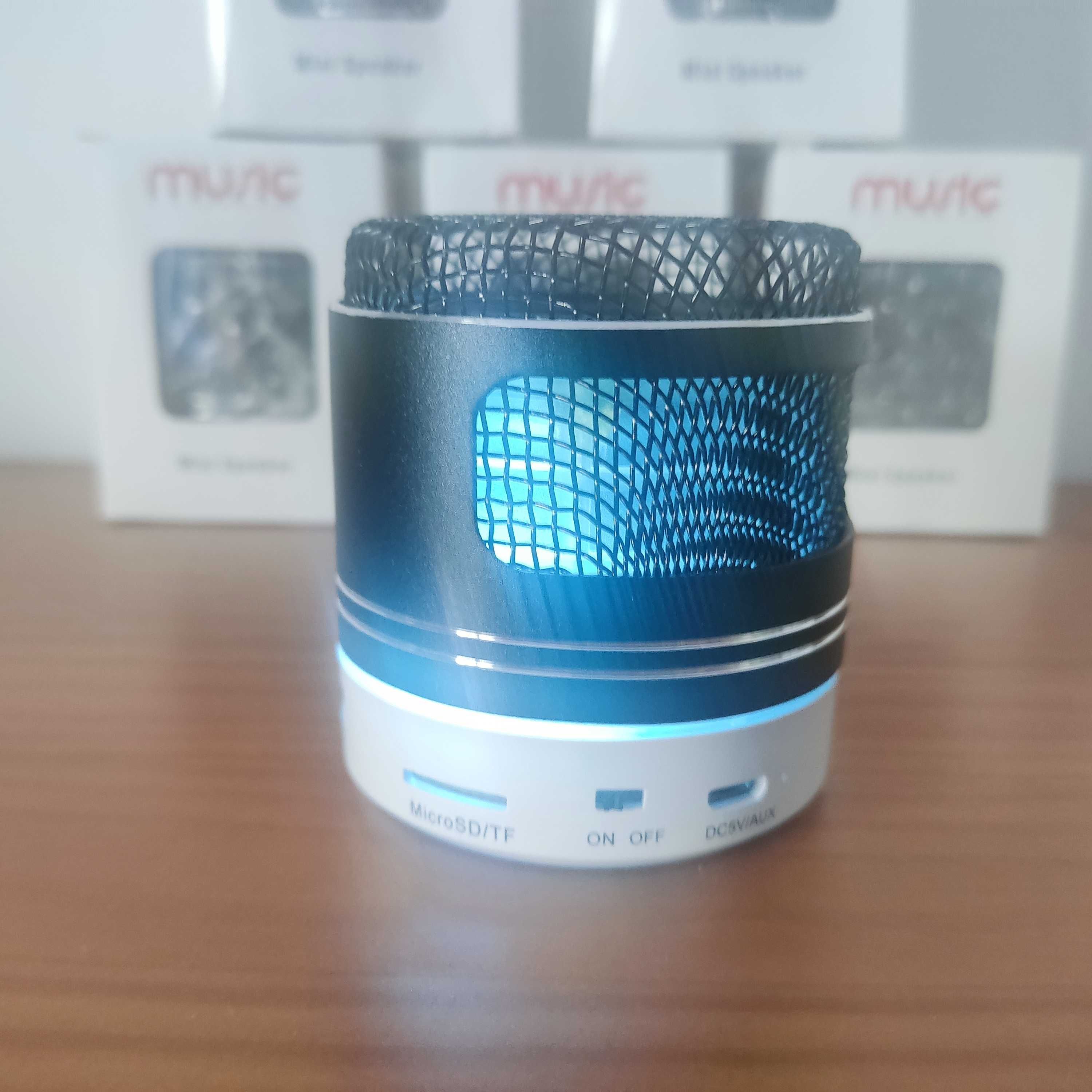 Mini coluna sem fio Bluetooth MP3 FM USB Rádio MicroSD USB