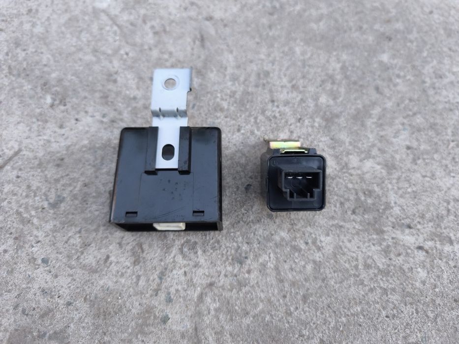 Продам блок управление зеркалами на SsangYong rexton 2.7 дизель