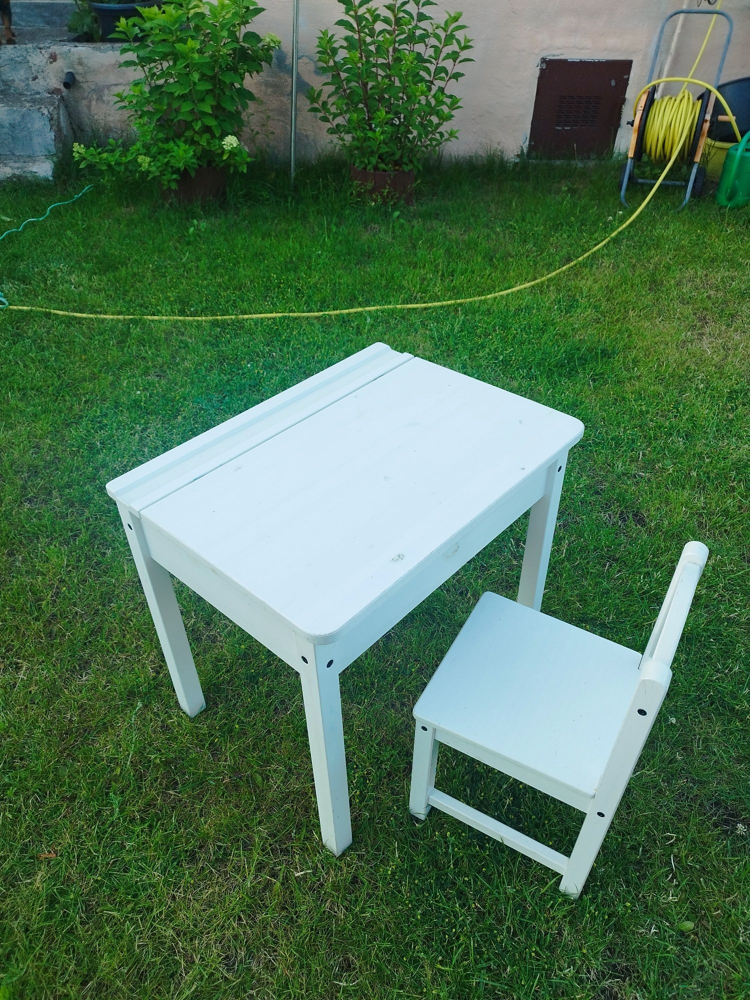 Biurko dziecięce SUNDVIK + krzesełko