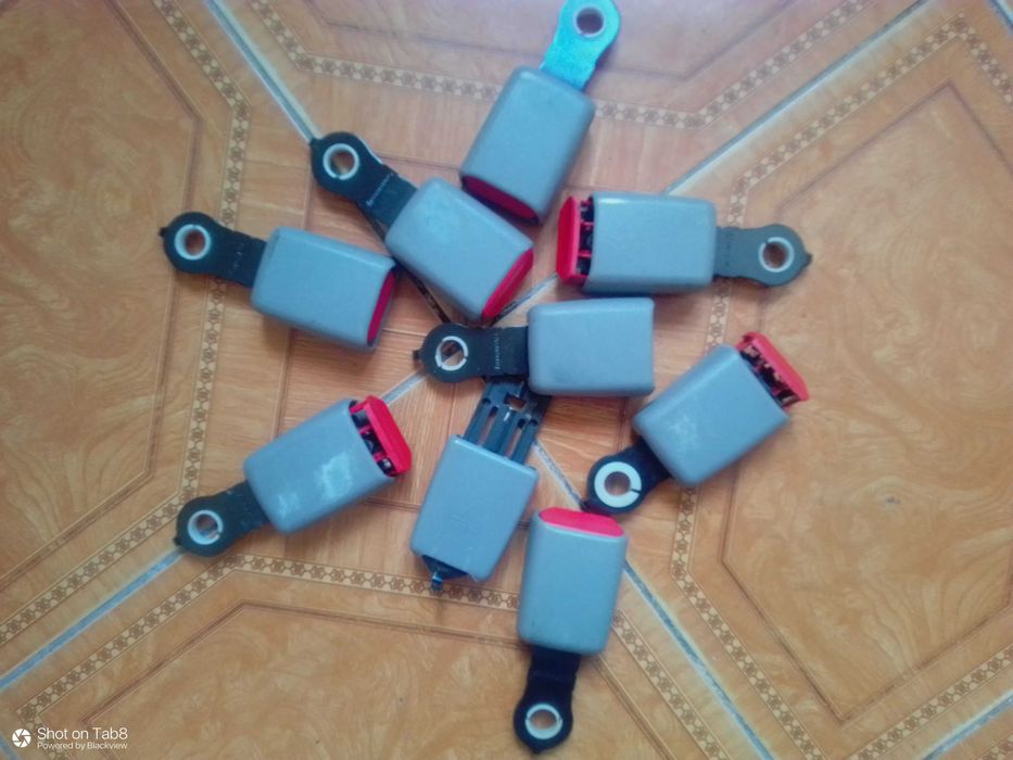 Замки для ремней безопасности