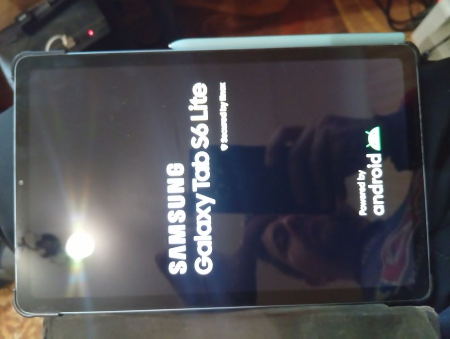 Samsung Galaxy Tab S6 Lite 10,4 64gb не вмикається
