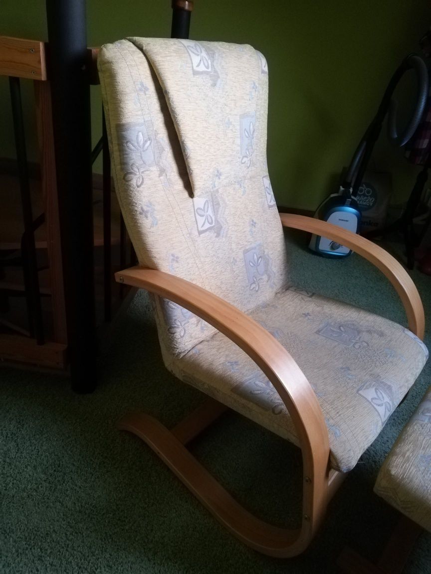 Fotel gięty z podnóżkiem