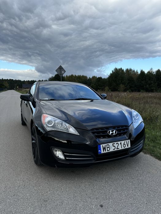 Hyundai Genesis Coupe 2.0T