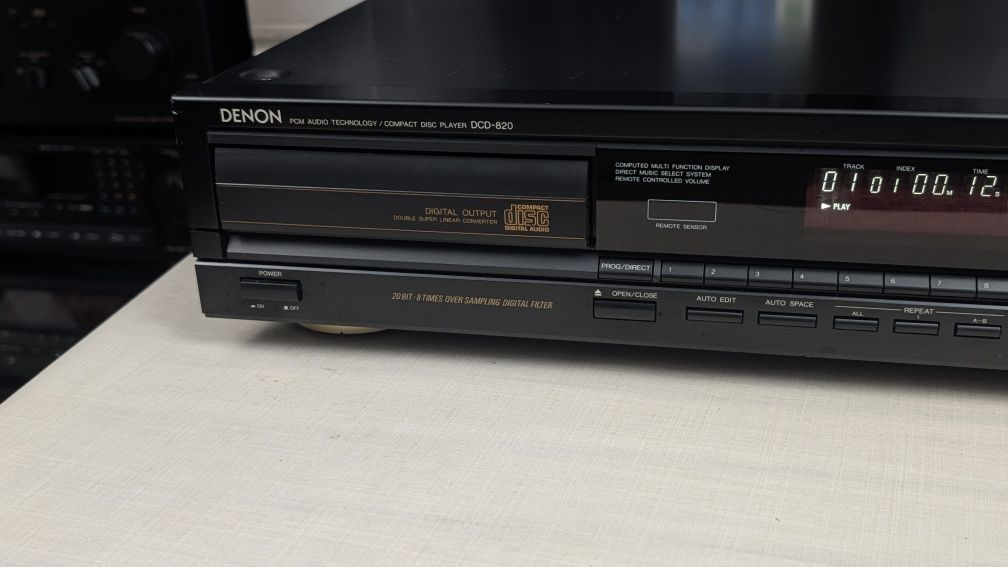 Denon DCD-820 Wysokiej klasy odtwarzacz płyt CD