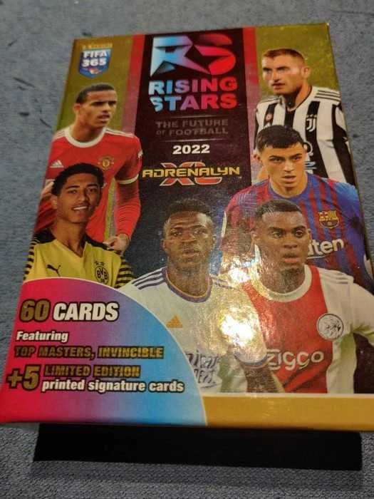 Karty Rising Star Panini FIFA 365: 2021/2022 Adrenalyn XL