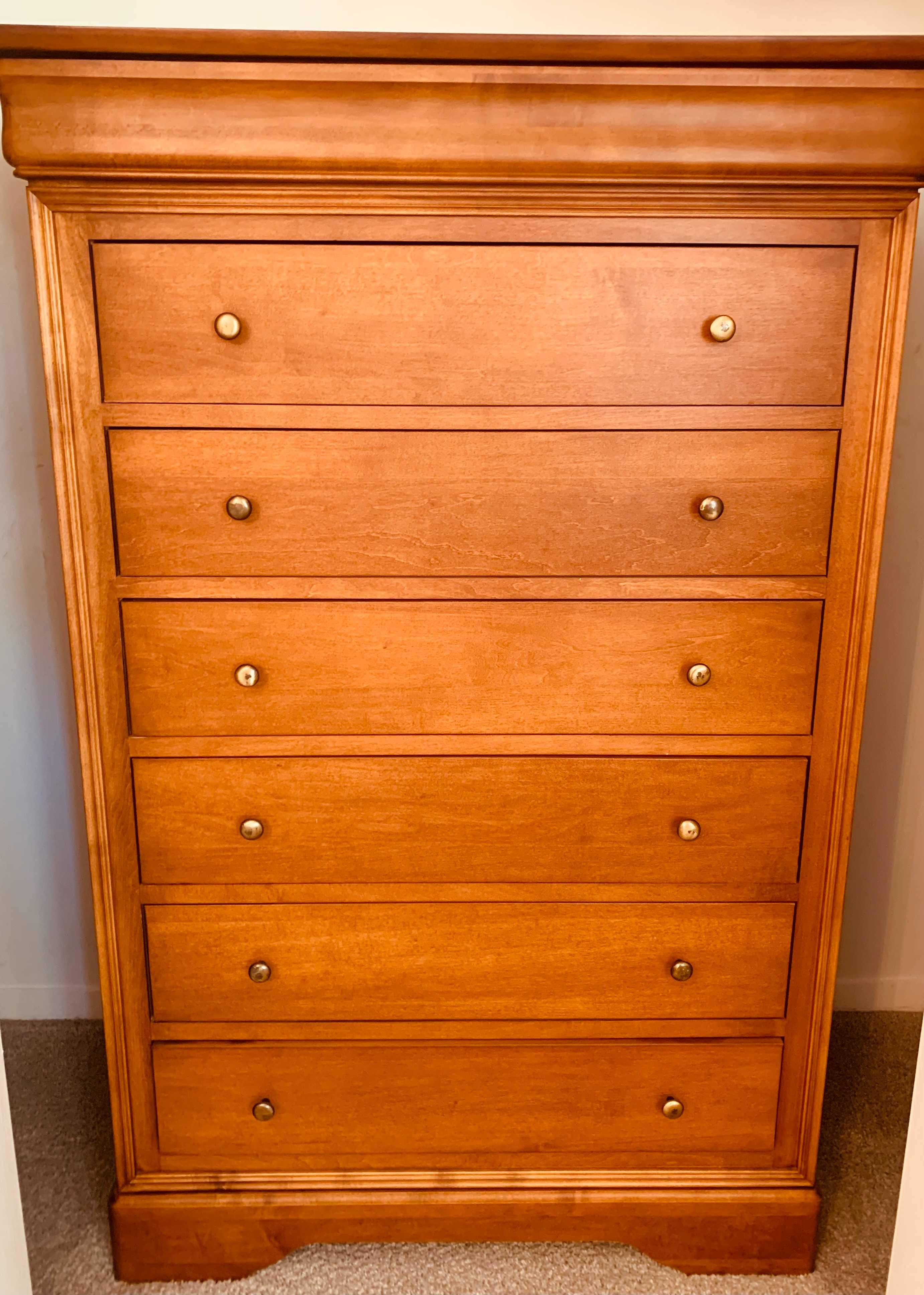 Moveis por Quarto - Bedroom Set - Hardwood - 5 pieces - Cherry Color