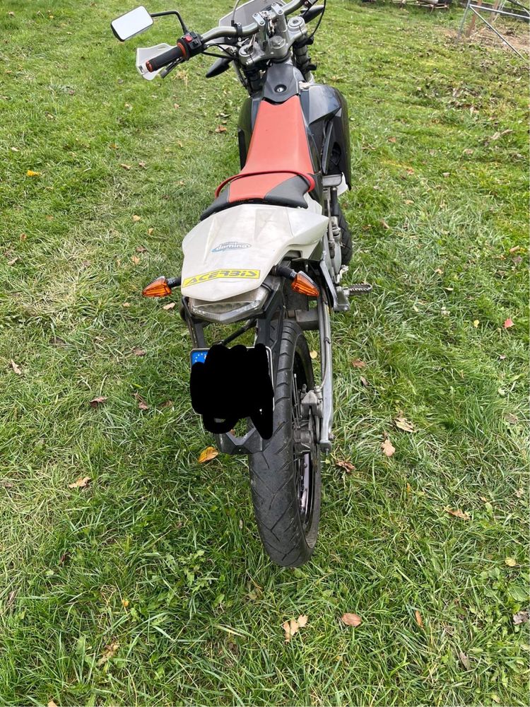 Aprilia SX50 - Motorower