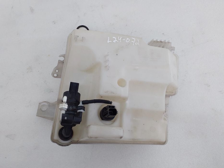 Reservatório / depósito água limpa vidros FORD Focus III