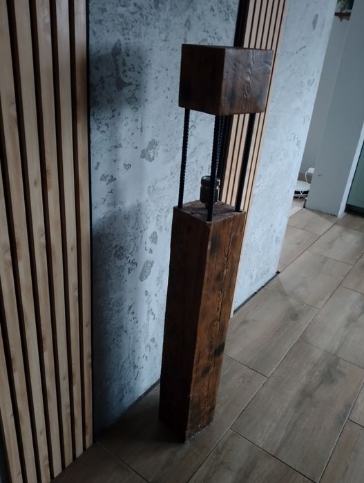 Kwietnik/półka z drewna