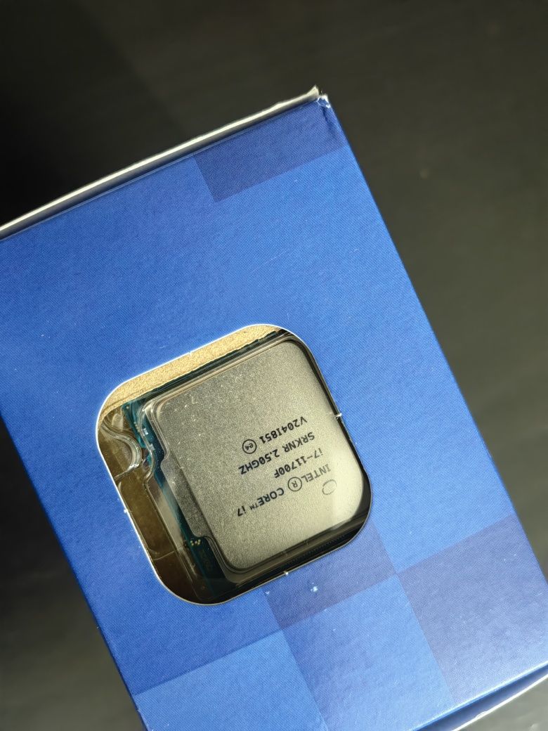 Processador Intel Core i7 11700F novo selado

2.5GHz 

16mb 

Faço ent