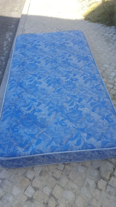 Colchão  para cama de solteiro