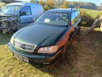 Opel Omega B fl  silnik 2.5 benzyna  skrzynia automatycznaV6:automat silnik skrzynia automat maska zderzak lampy