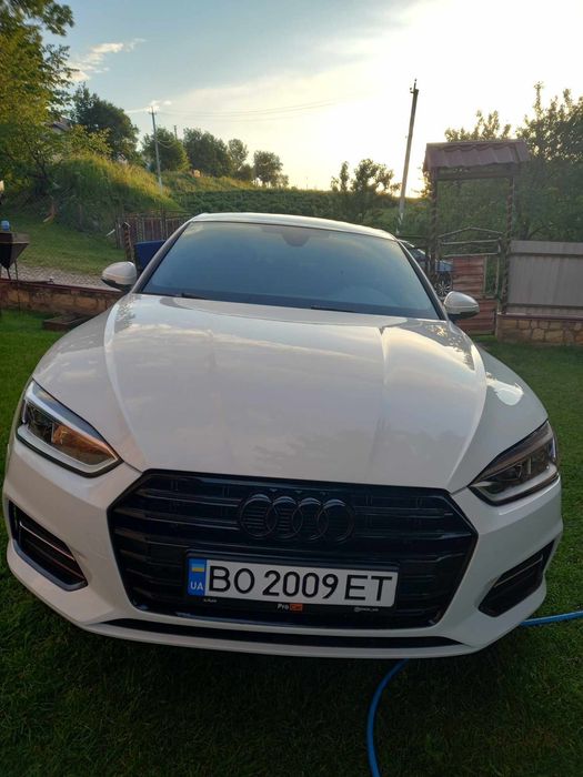Ауді А5 2019р 2л бензин