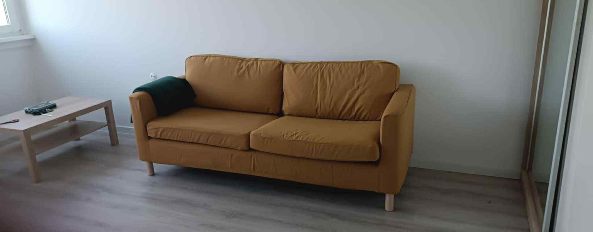 Nowa sofa Ikea Parüp