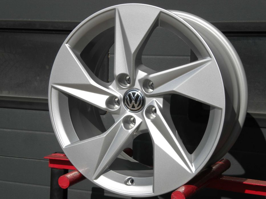 Felgi aluminiowe fabr 17 5x112 Audi A3 8Y Vw Golf V VI VII VIII !NOWE!