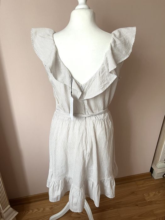 Sukienka bawelniana na lato z falbanką retro vintage kobieca zwiewna