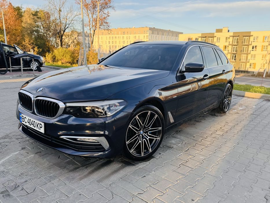 Продам Bmw 5 G31  2.0 дизель. Обслужене авто під підкрасів!