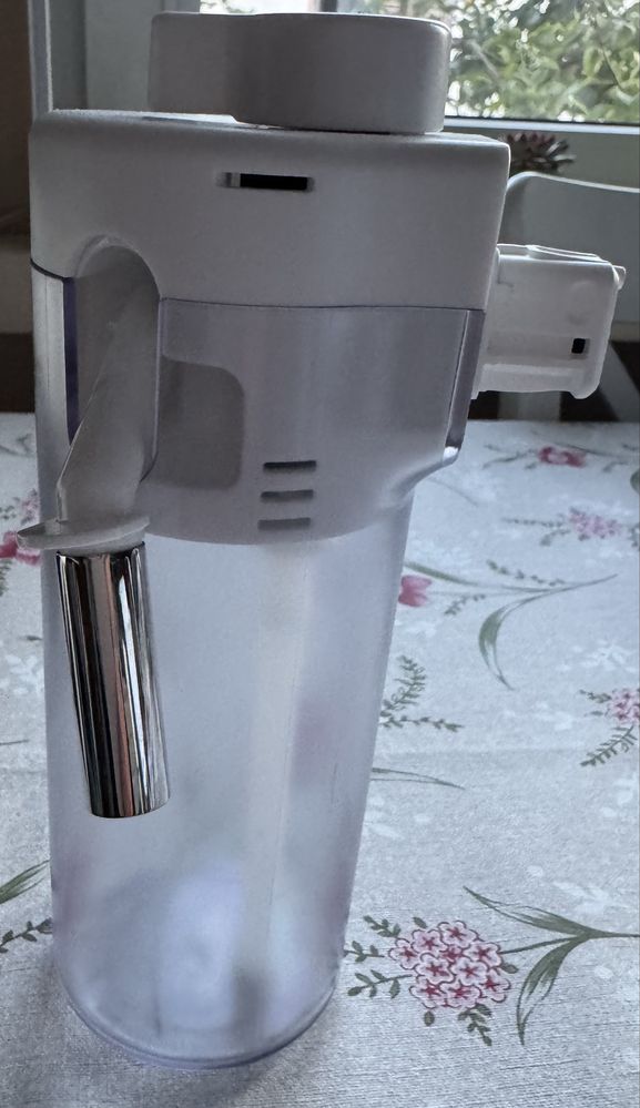 Delonghi Eletta Explore karafka na zimne mleko