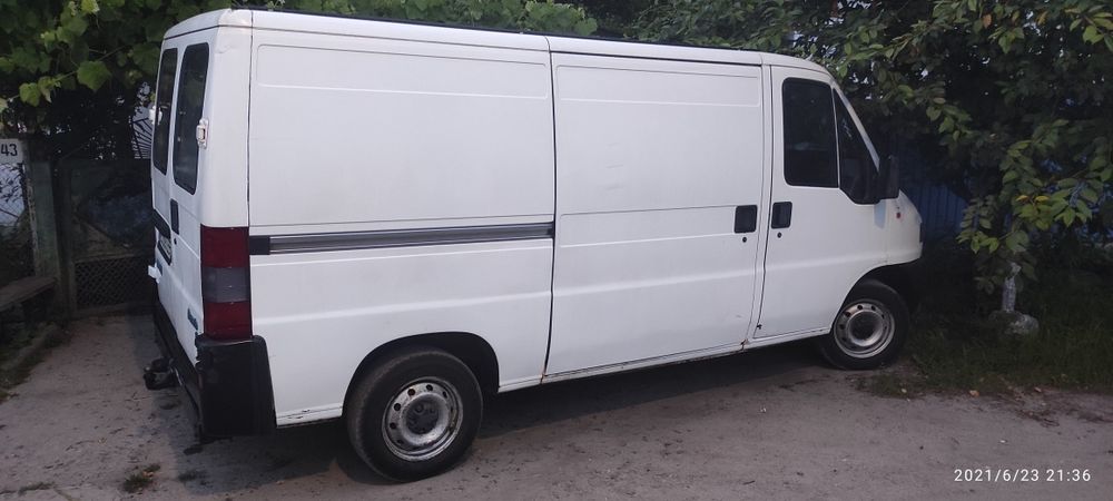 Вантажні перевезення по Фастові, Україні.