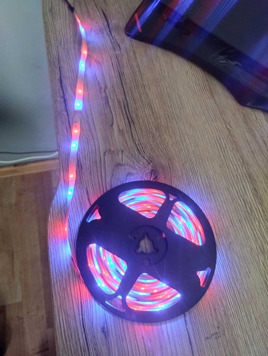 Ledy RGB + okablowanie + pilot