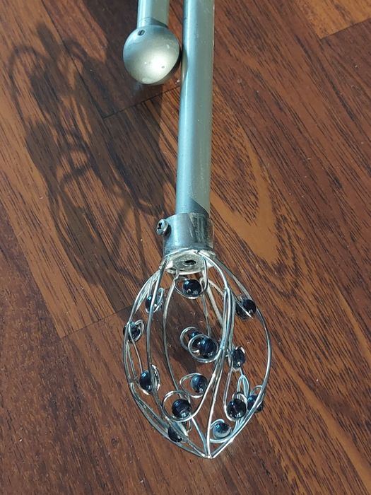 Karnisz podwojny stebrny