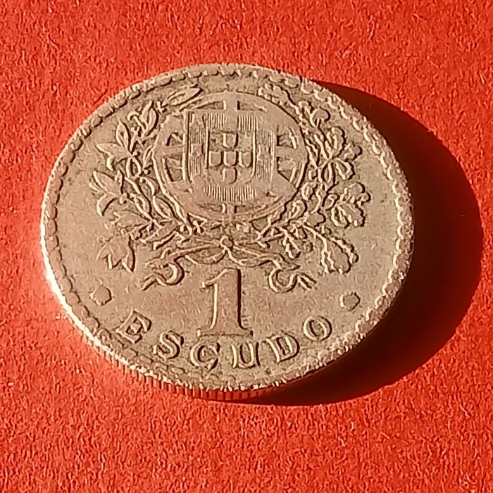 Moeda de 1 escudo 1945