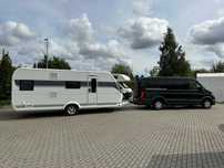 Wynajem Przyczepy Campingowej Hobby De Luxe 545KMF 2000kg 6os.