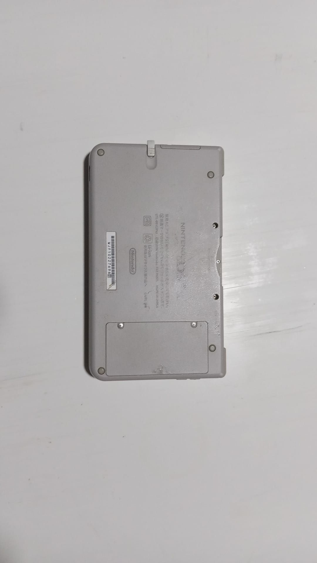Nintendo DSi XL Desbloqueada