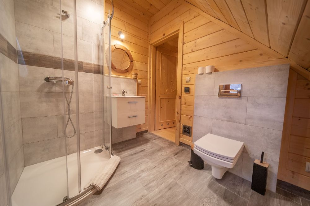 Domek z kominkiem w górach Gorce, z widokiem na Tatry, jacuzzi / balia