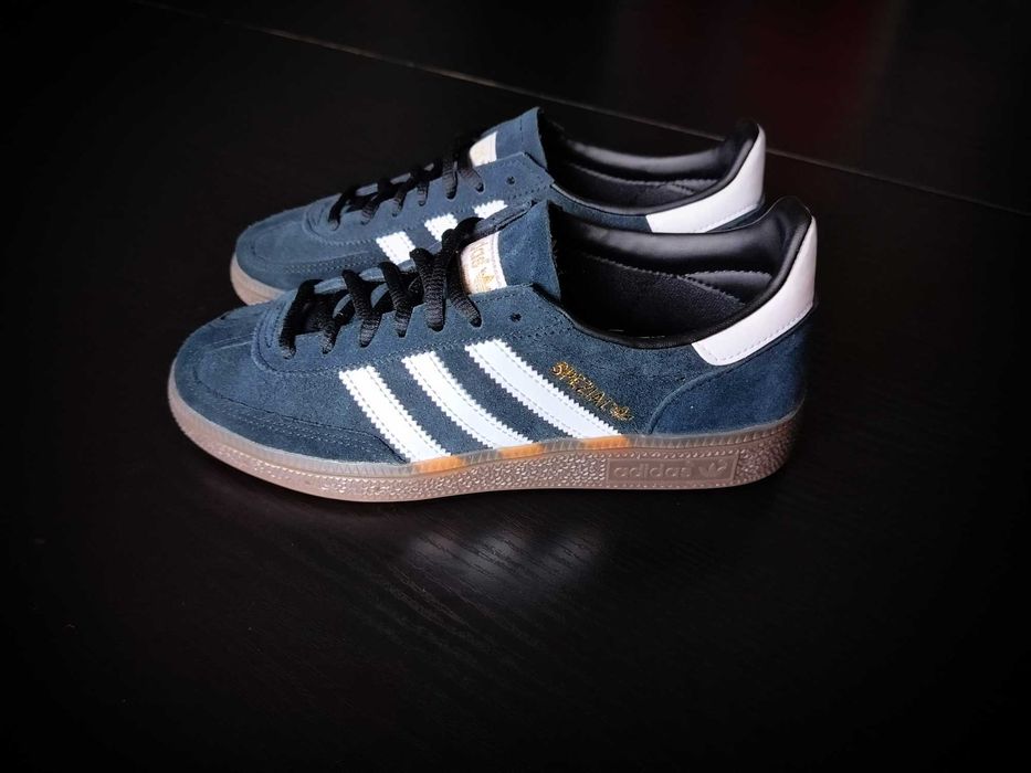 Adidas Handball Spezial - Black Gum r. 36 2/3 SNEAKERS