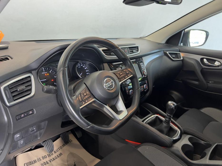 Nissan Qashqai 1.5 dCi N-Connecta 18