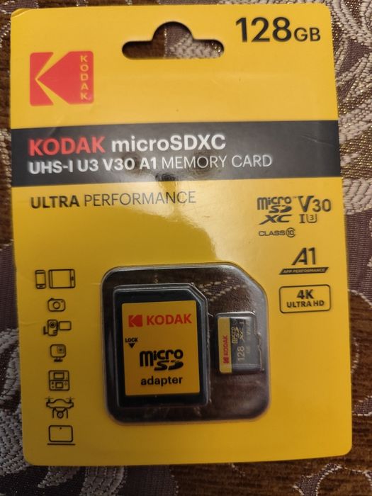 micro sd   фірми "Кodak" та "Kingston"