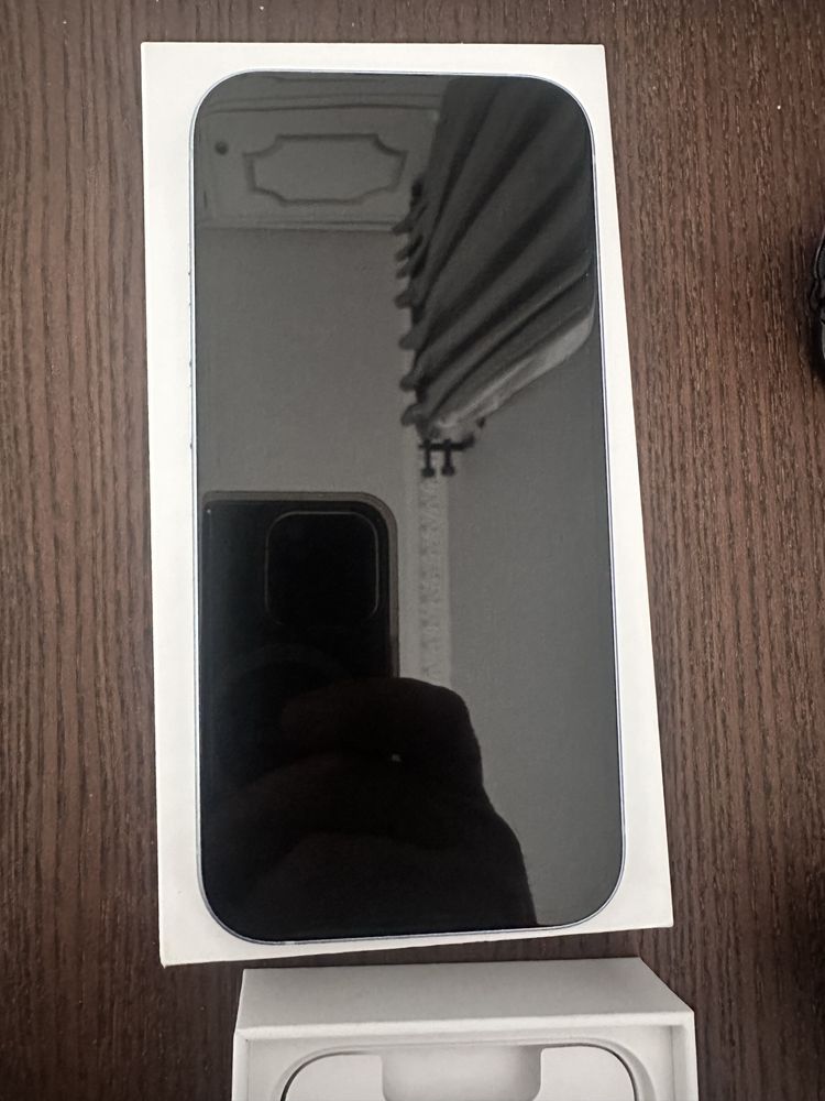 Iphone 15 - 128Gb azul