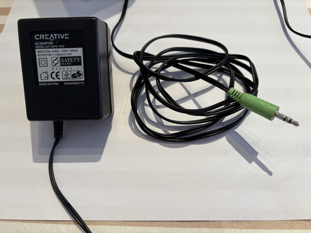 Colunas Creative SBS 260