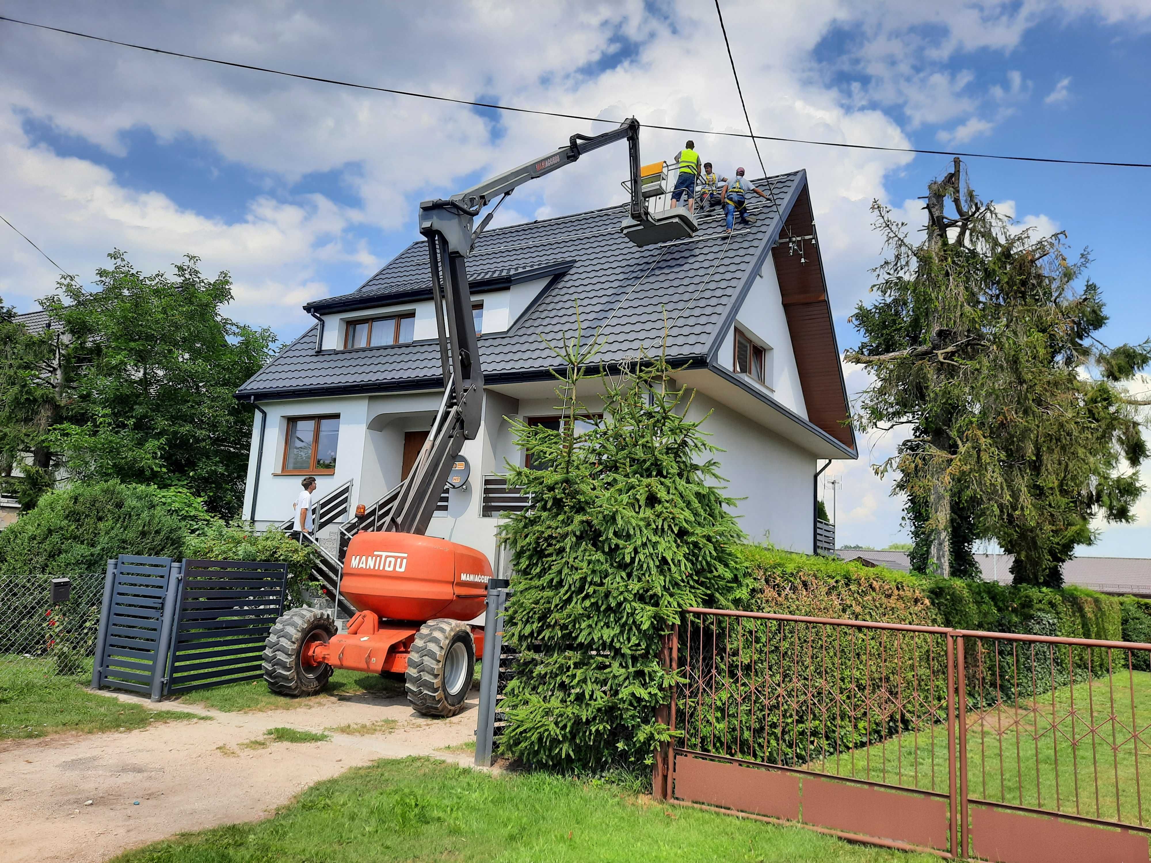 Podnośnik zwyżka ładowarka teleskopowa wycinka drzew mini żuraw JCB