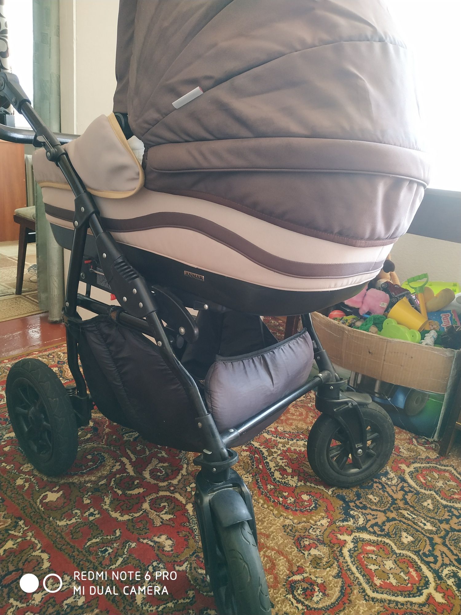 Детская коляска с рождения