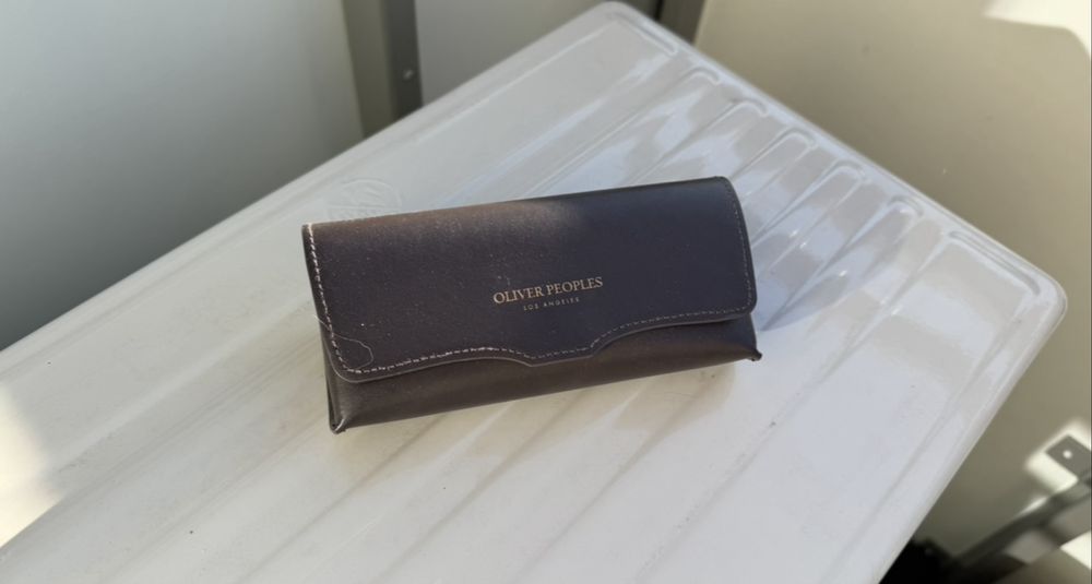 Etui do Okularów Oliver Peoples Brązowe