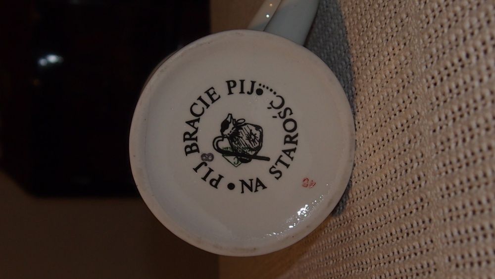 Akademia Górniczo-Hutnicza w Krakowie, kufel ''60 lecie uczelni'';