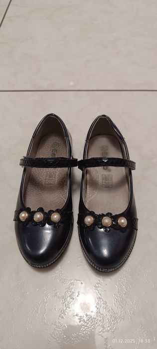 Туфлі для дівчинки
