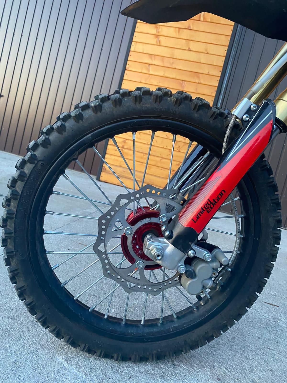 Cross Pit bike lmx 150