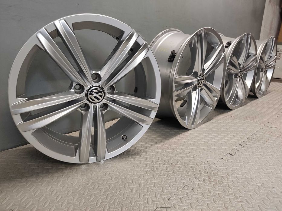 Felgi alu 18 Volkswagen VW Tiguan T-roc, 5x112, R-Line, Oryginał